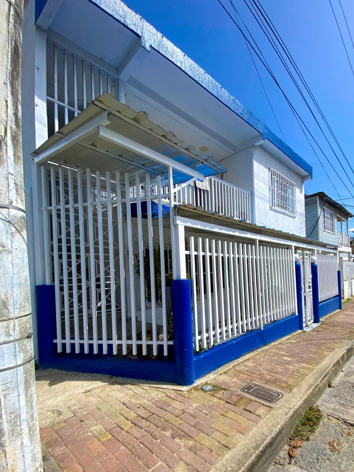 Miss Yasmin Place San Andrés المظهر الخارجي الصورة